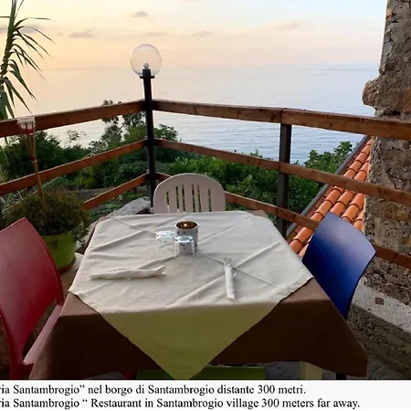 La Casa Del Mar Aparthotel 4*