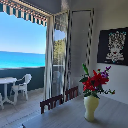La Casa Del Mar Aparthotel 4*