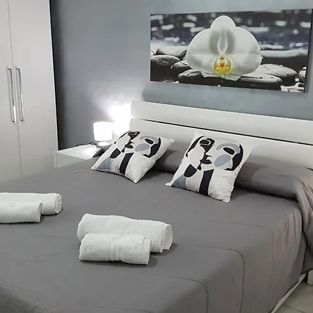 Aparthotel La Casa Del Mar Cefalu