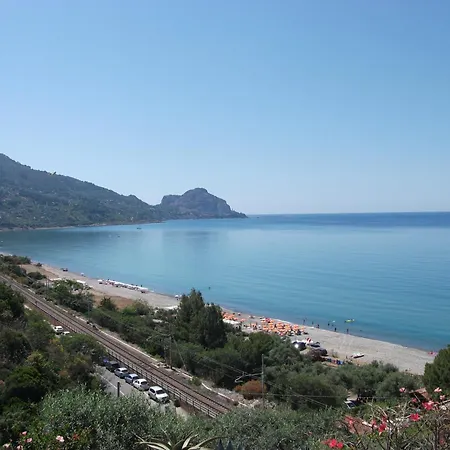 La Casa Del Mar 4*