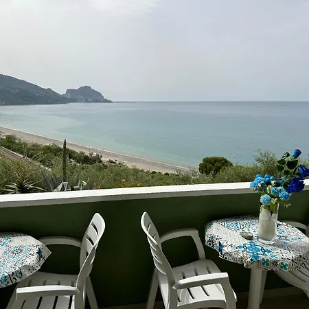 La Casa Del Mar Aparthotel Cefalu